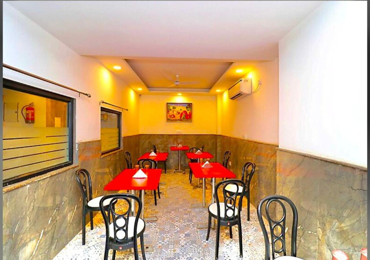 Glace Airport Near Igi Airport 3* New Delhi